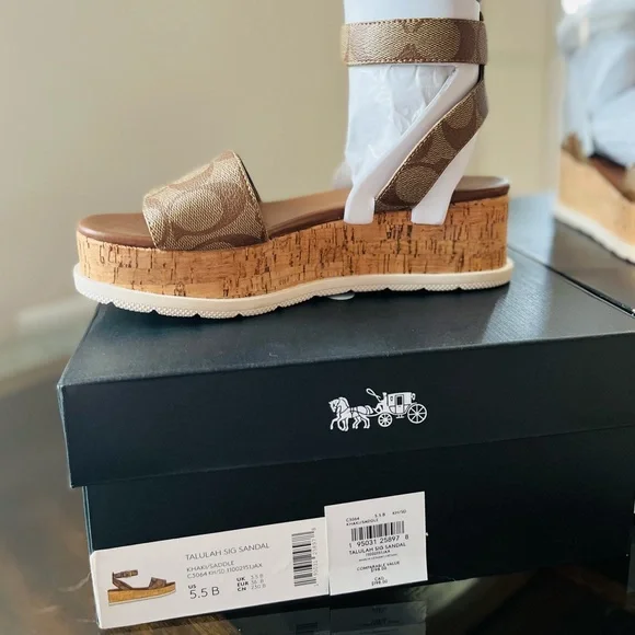 Coach Talulah Signature Khaki saddle Sandal 5.5 - Picture 3 of 9